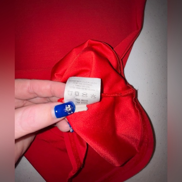 Under Armor Baselayer - Picture 4 of 5